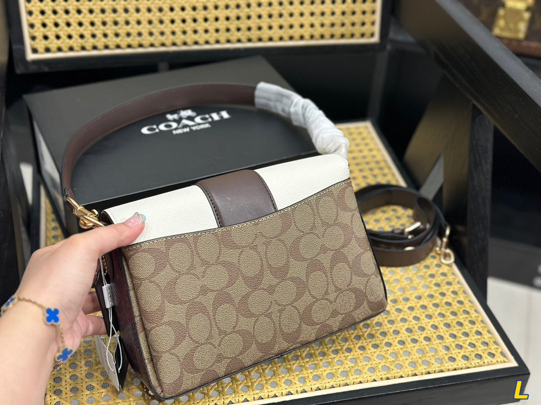 Co-BAG403