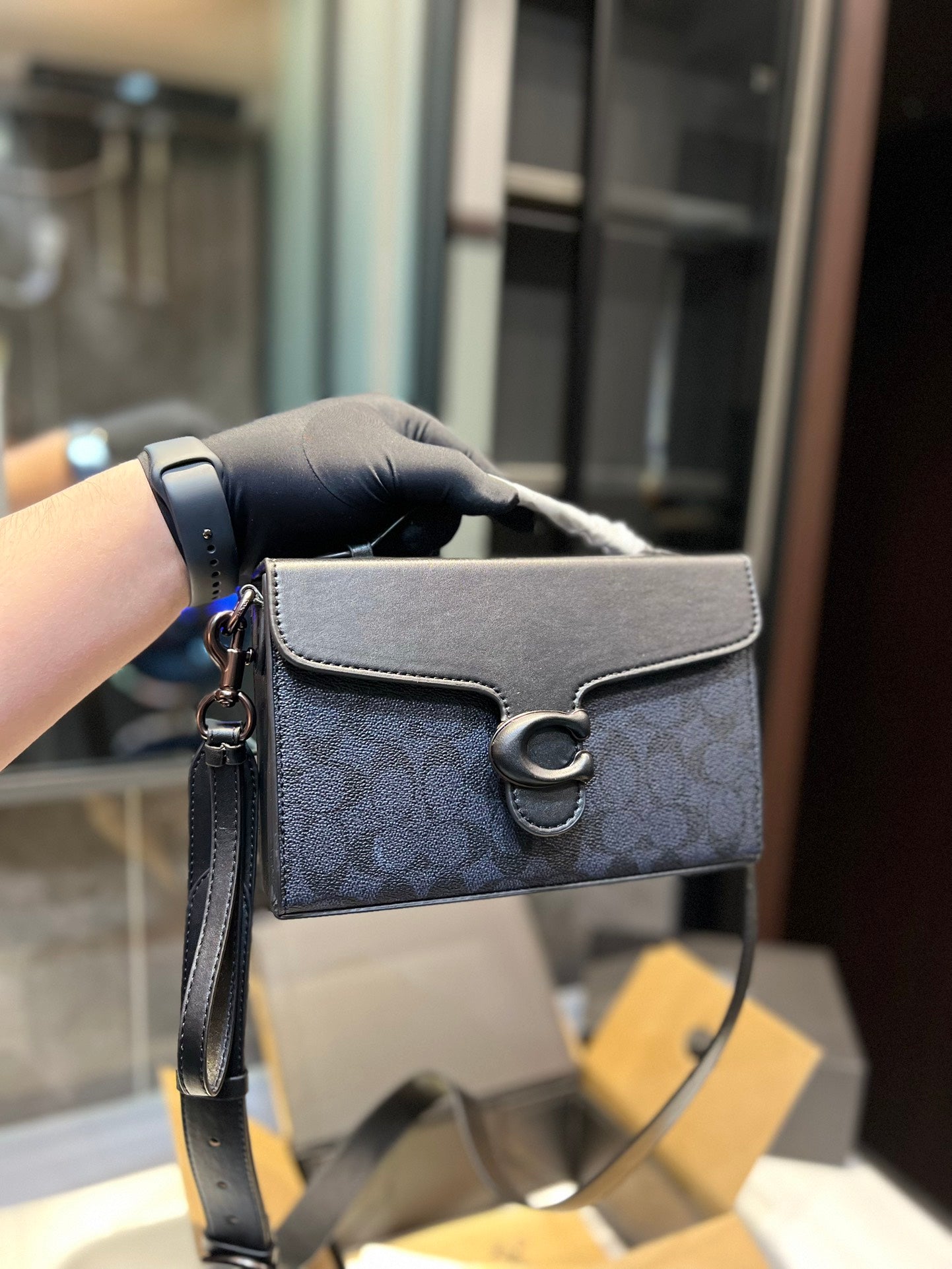 Co-BAG404