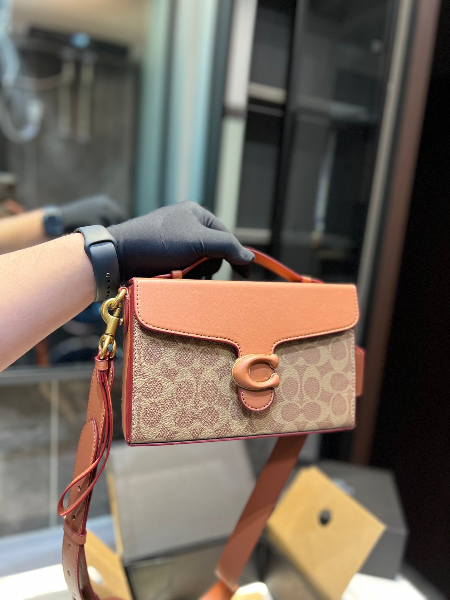 Co-BAG404