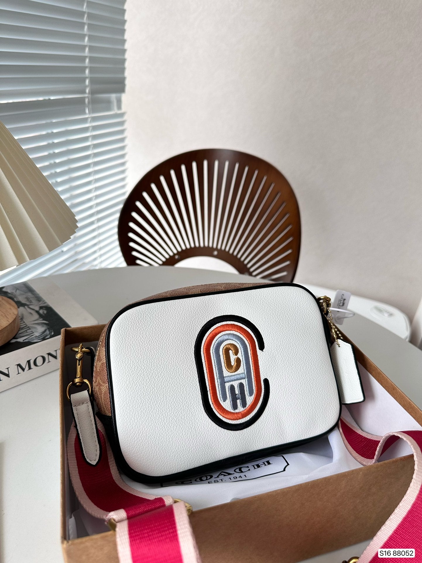 Co-BAG407