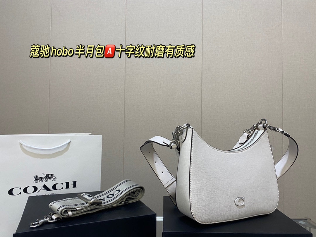 Co-BAG411