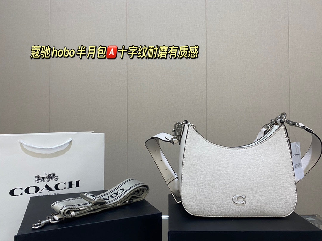 Co-BAG411
