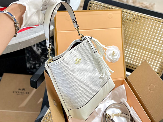Co-BAG416