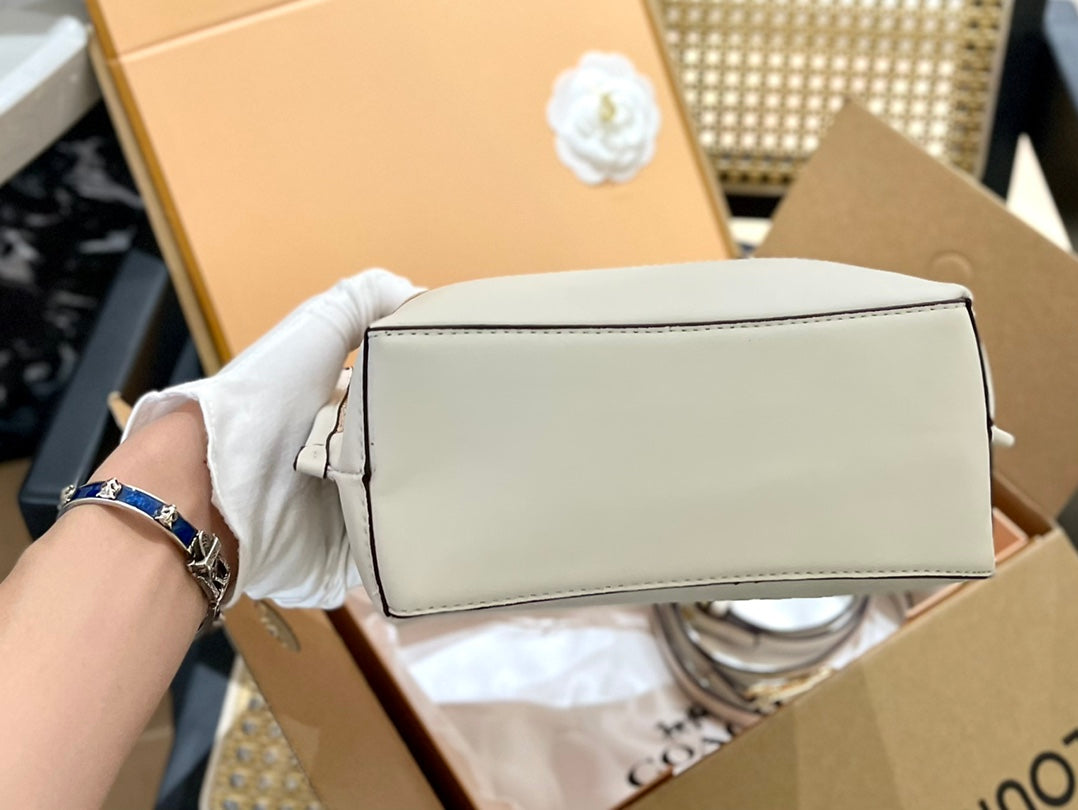 Co-BAG416