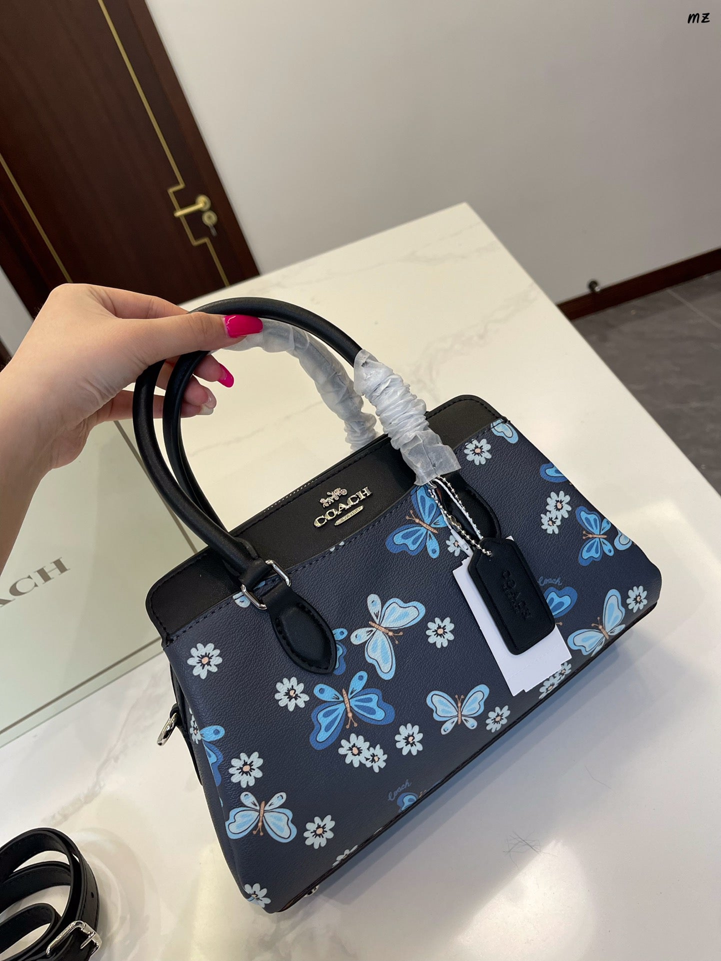 Co-BAG415