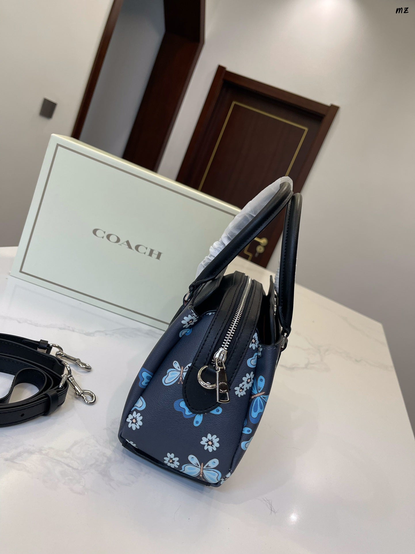 Co-BAG415