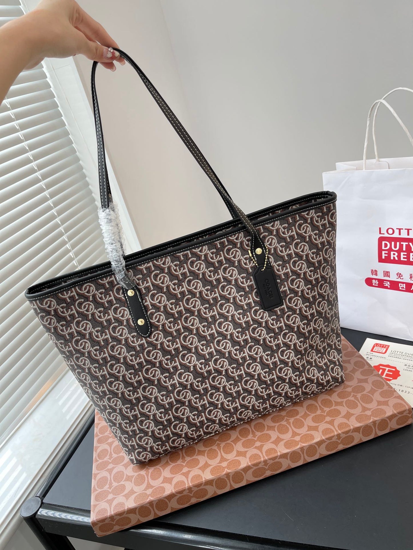 Co-BAG418