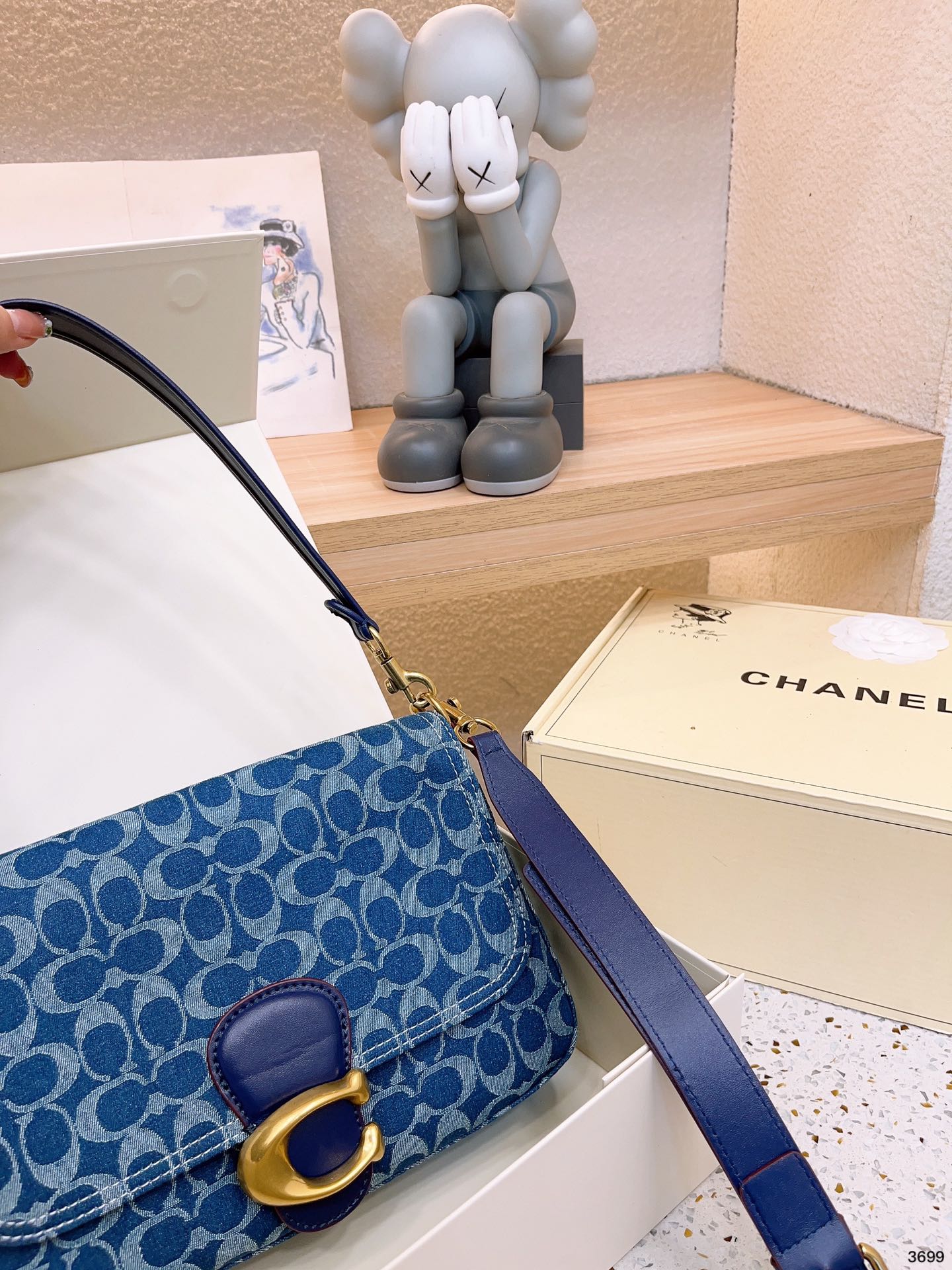Co-BAG422
