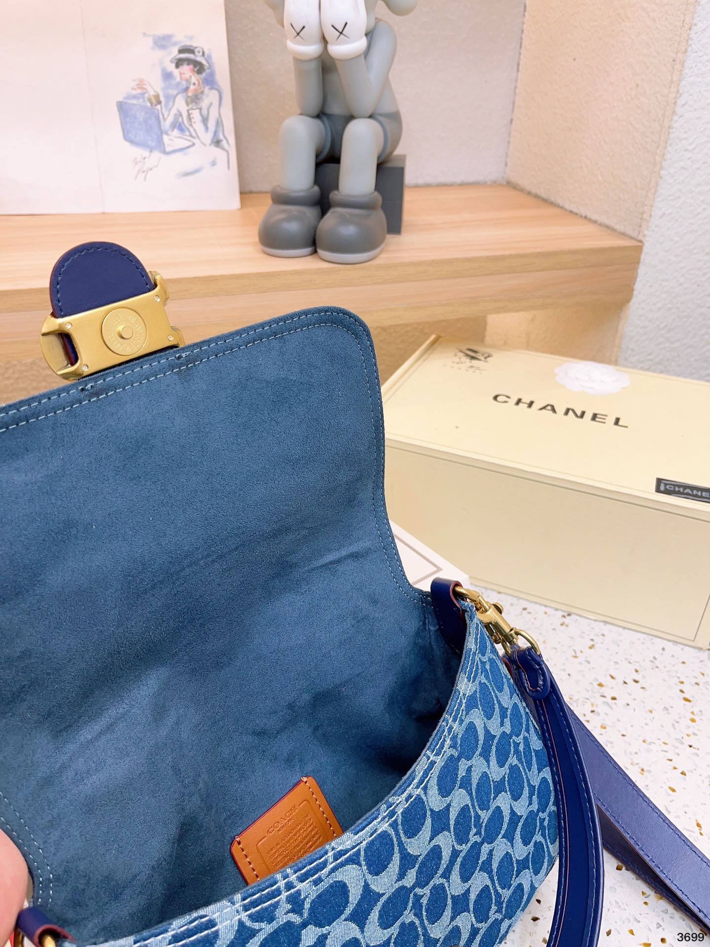 Co-BAG422