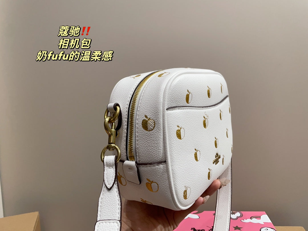 Co-BAG427