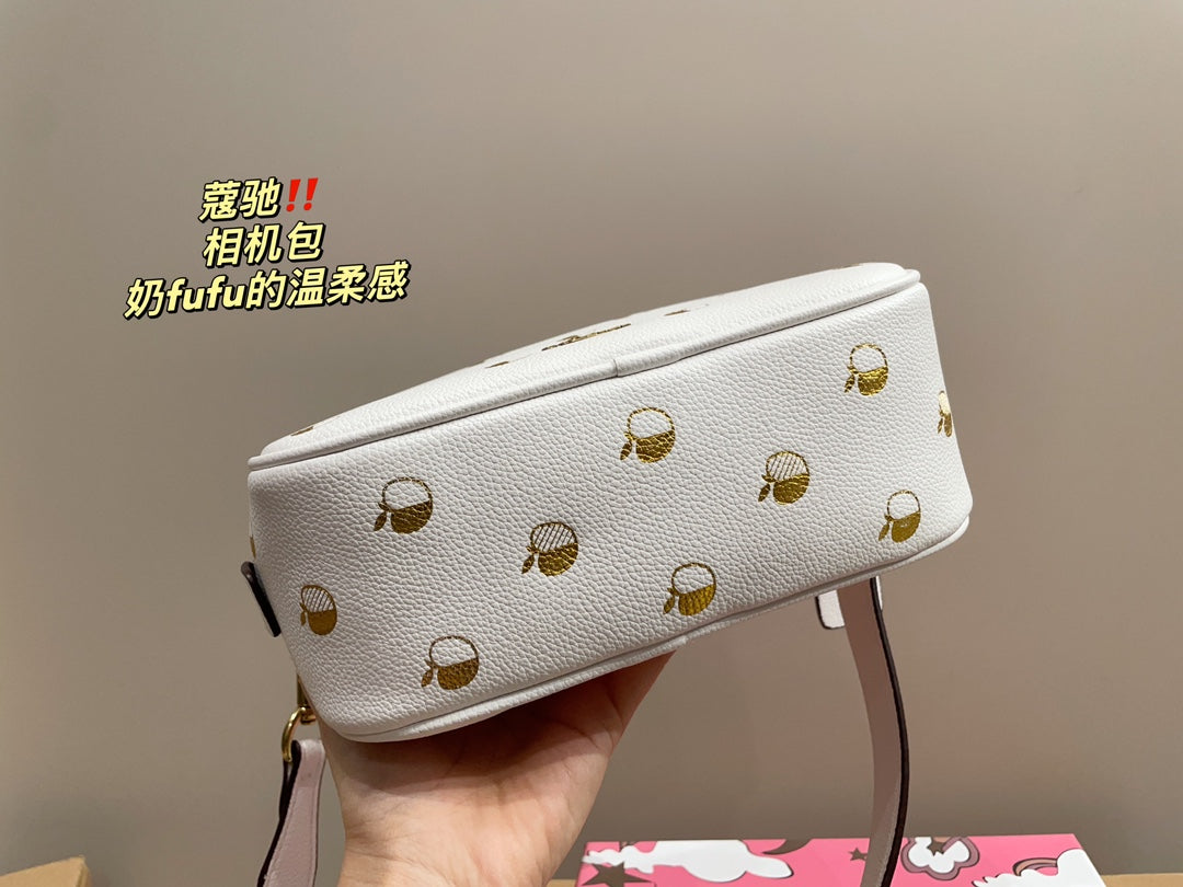 Co-BAG427