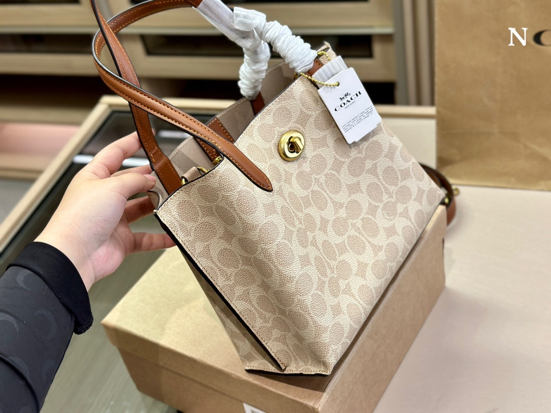 Co-BAG429