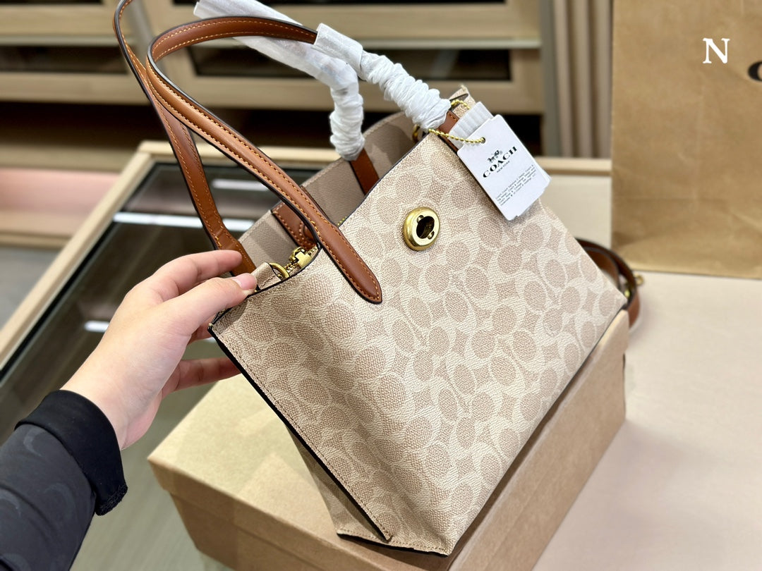 Co-BAG429