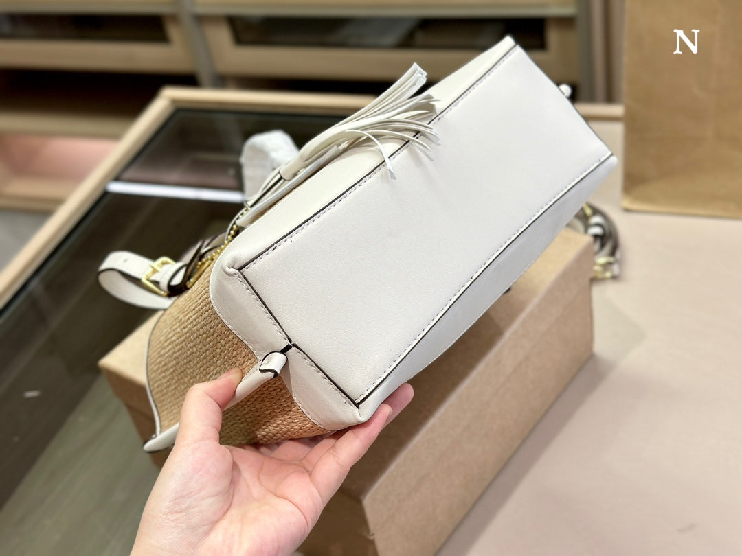 Co-BAG431