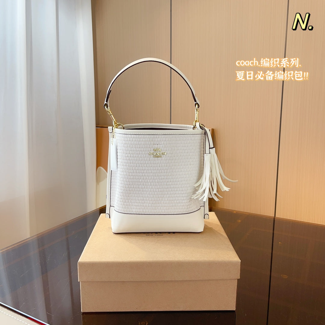 Co-BAG435