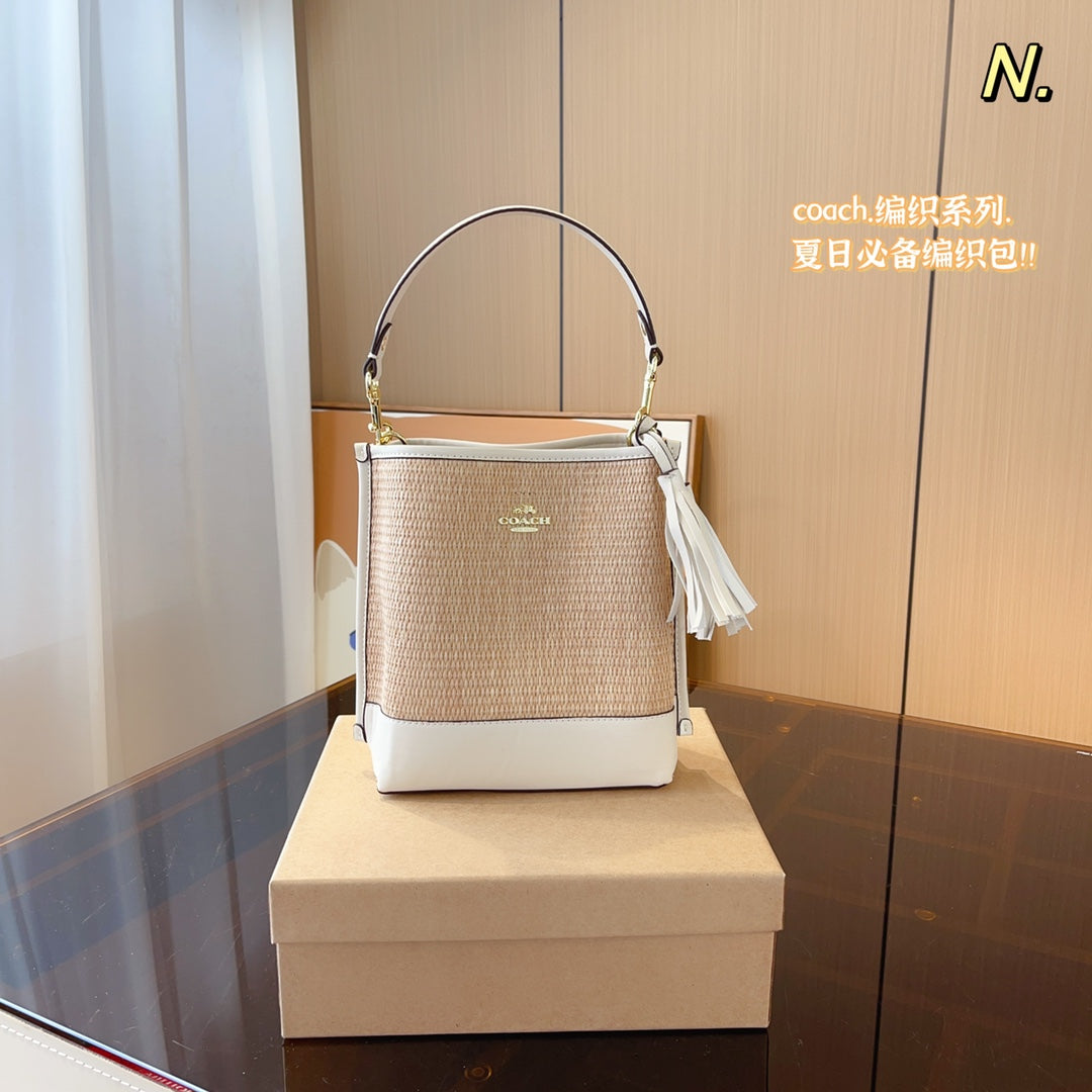 Co-BAG435