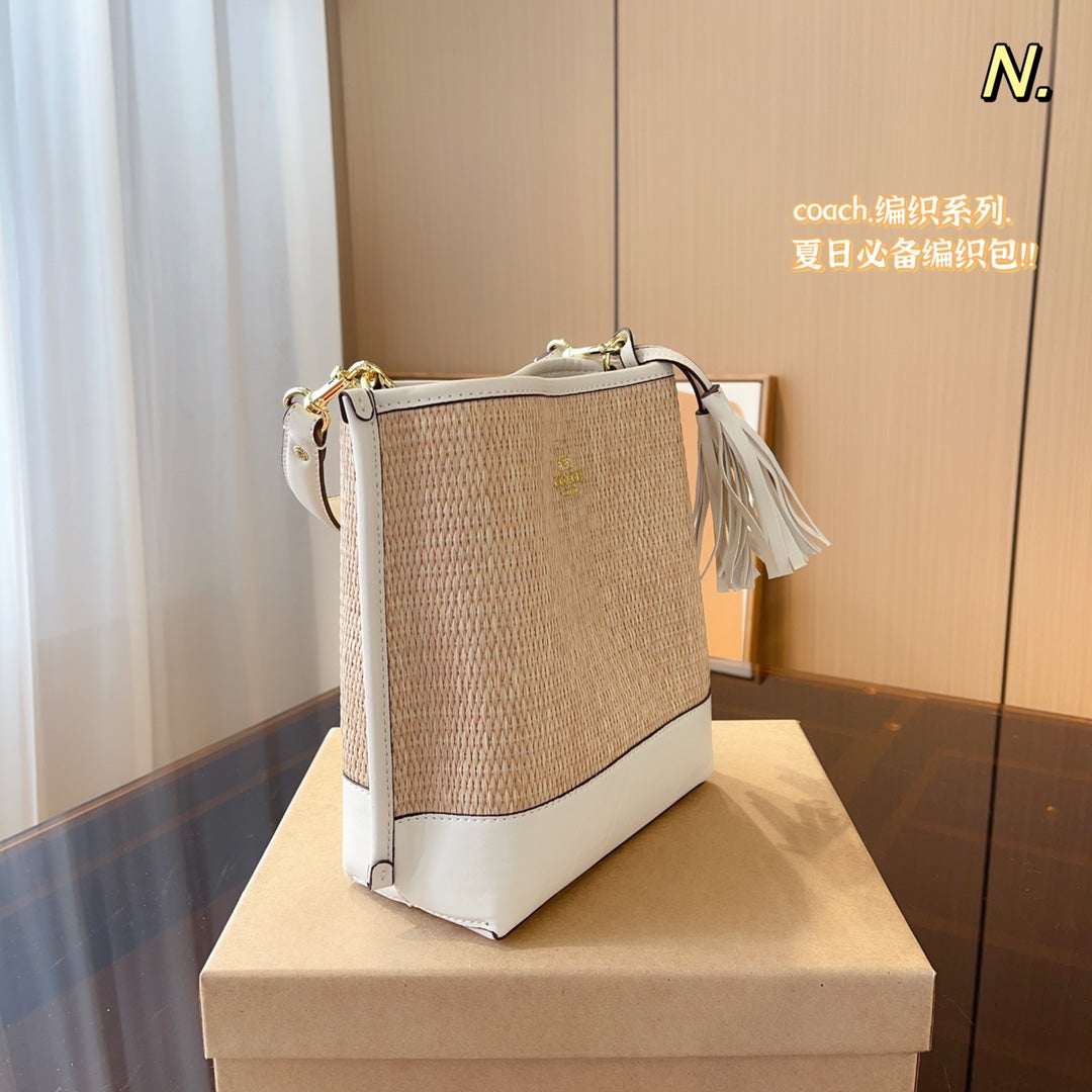 Co-BAG435