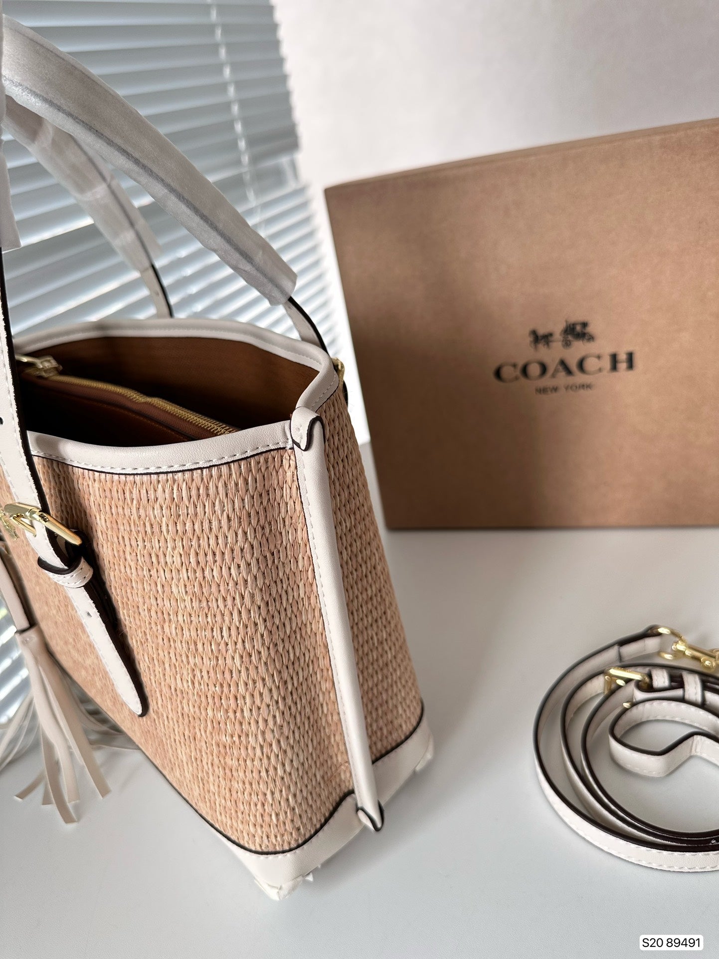 Co-BAG436