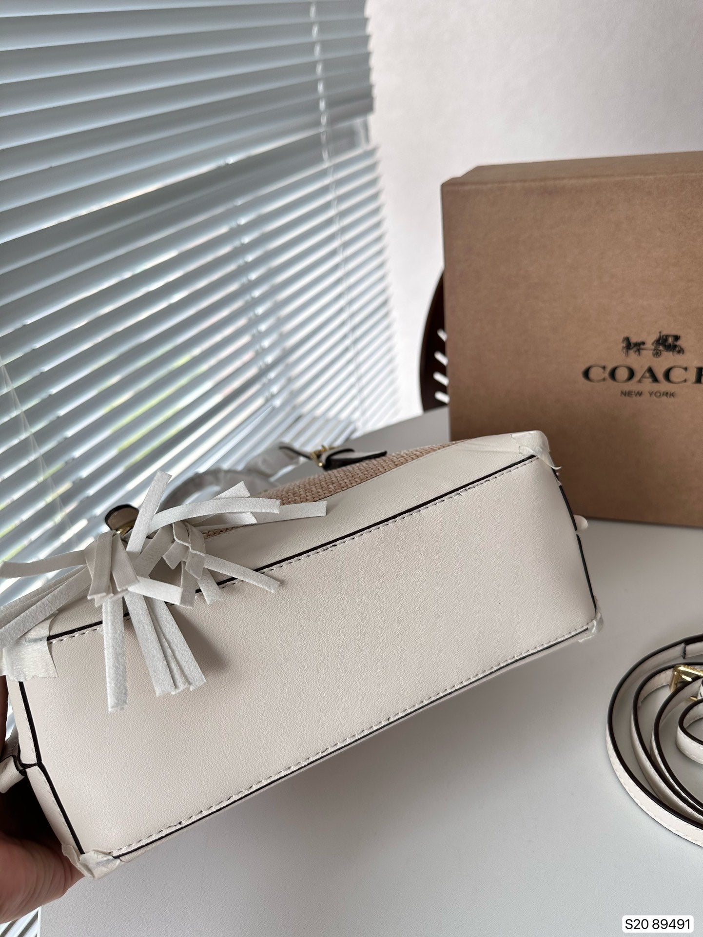 Co-BAG436