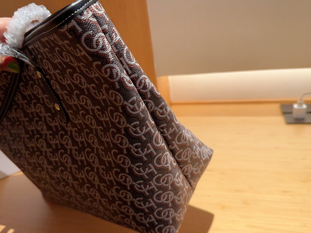 Co-BAG439