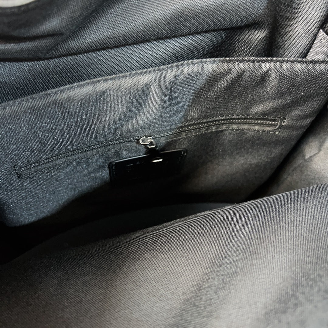 Co-BAG452