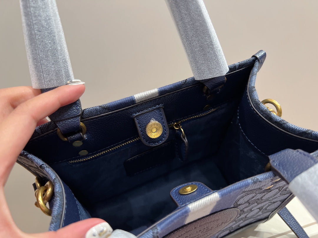 Co-BAG458