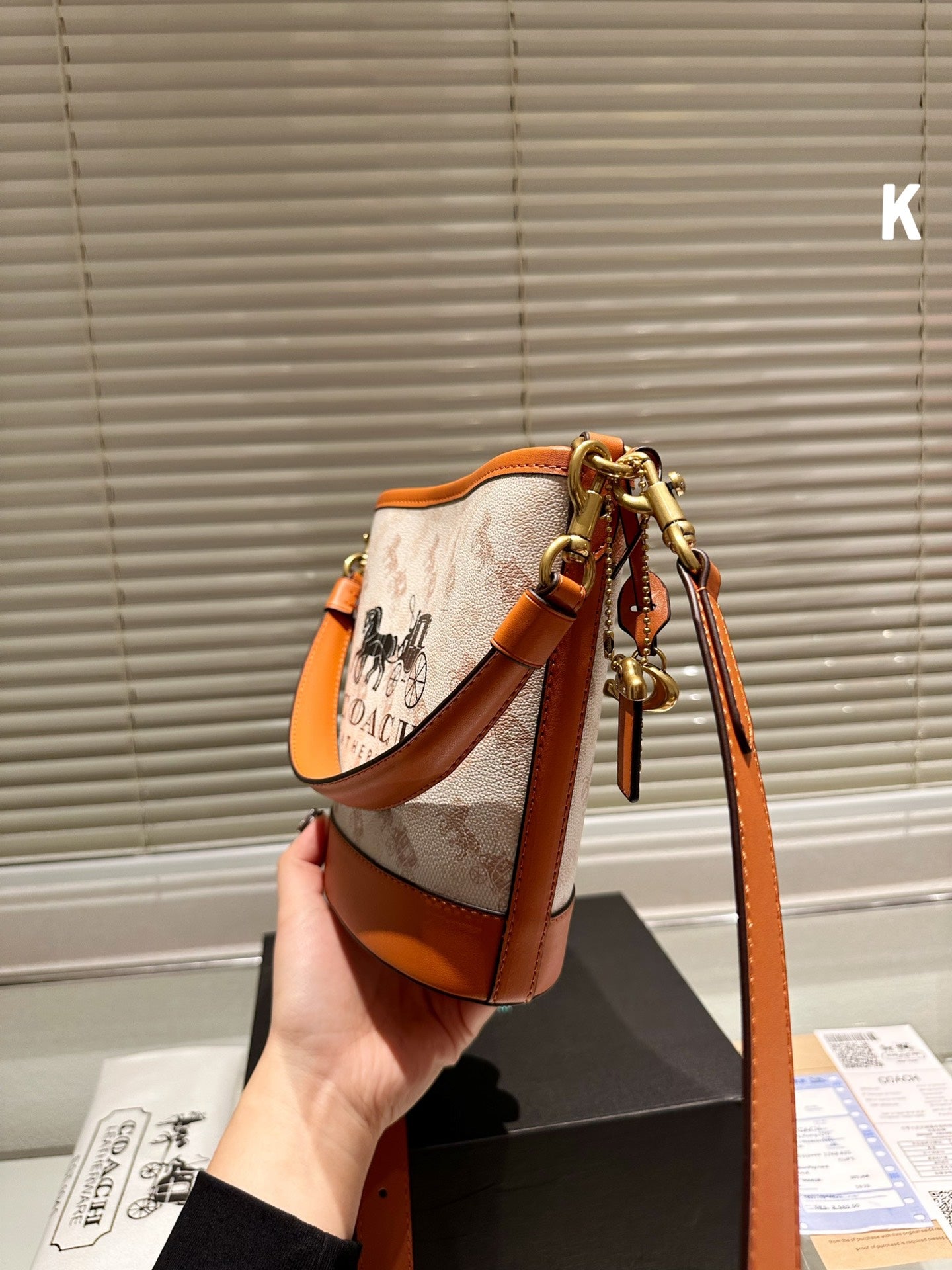 Co-BAG460
