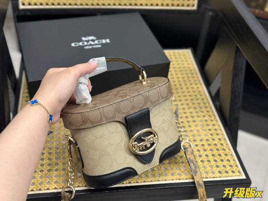 Co-BAG462
