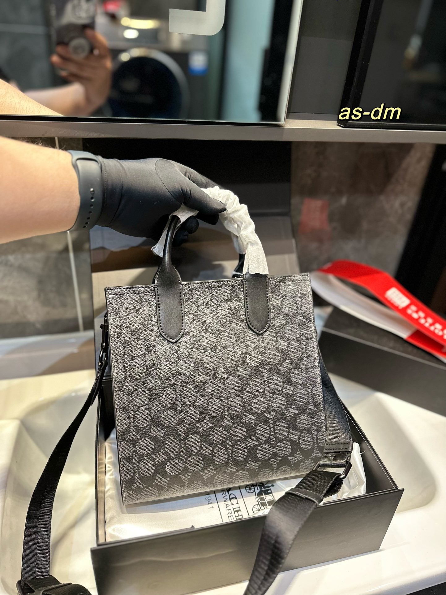 Co-BAG463