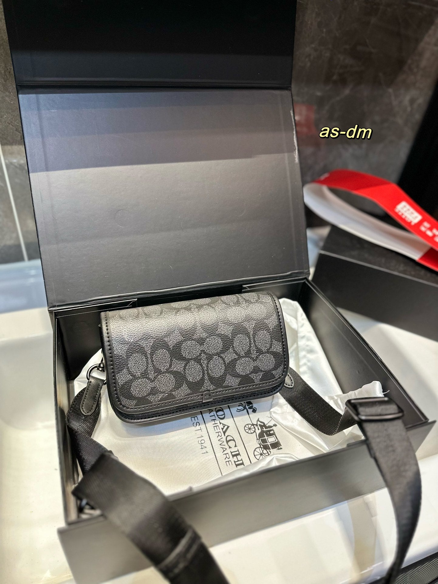 Co-BAG464