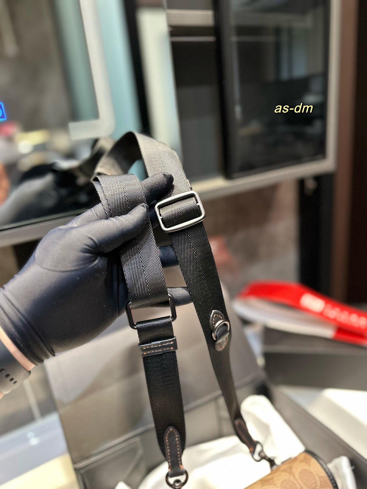 Co-BAG464