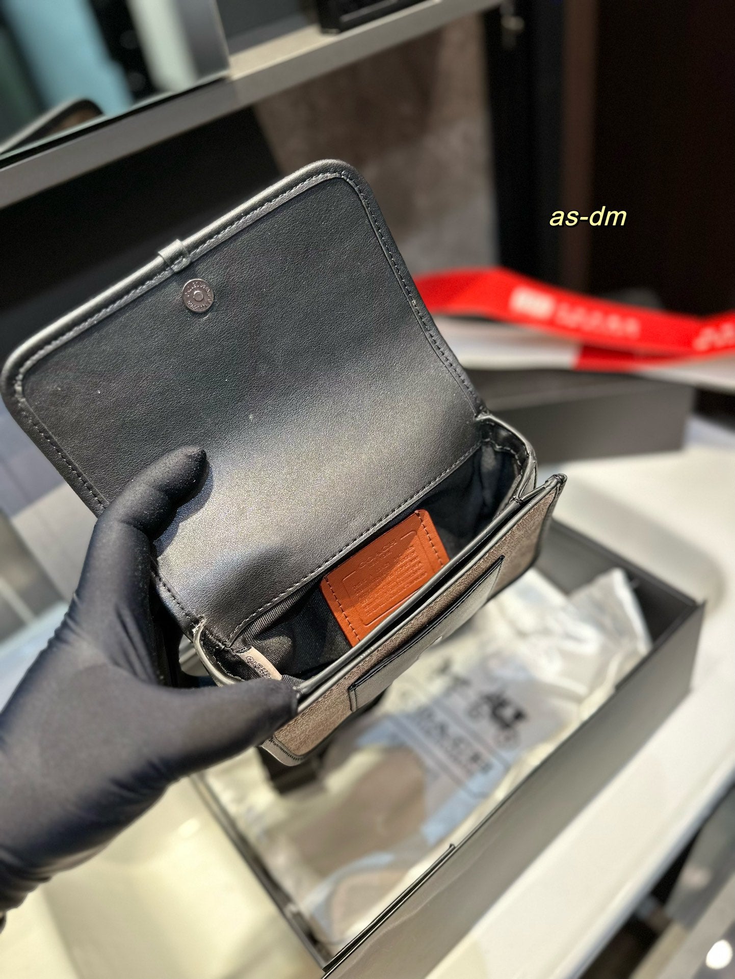 Co-BAG464