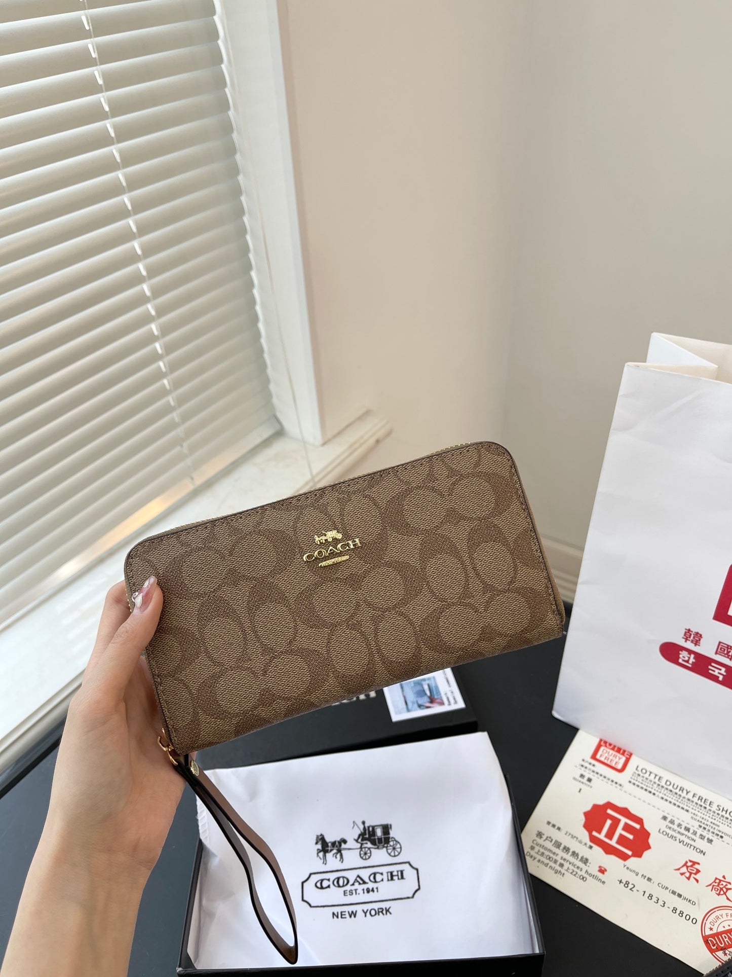 Co-BAG465