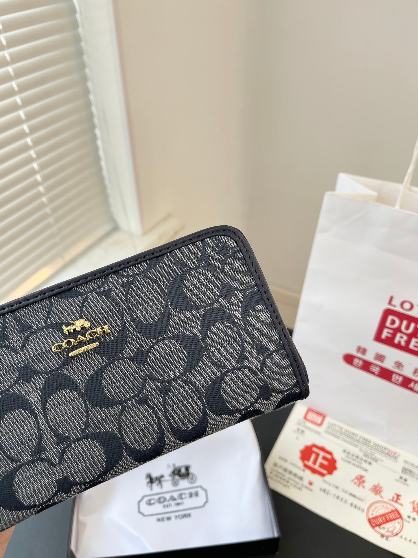 Co-BAG465