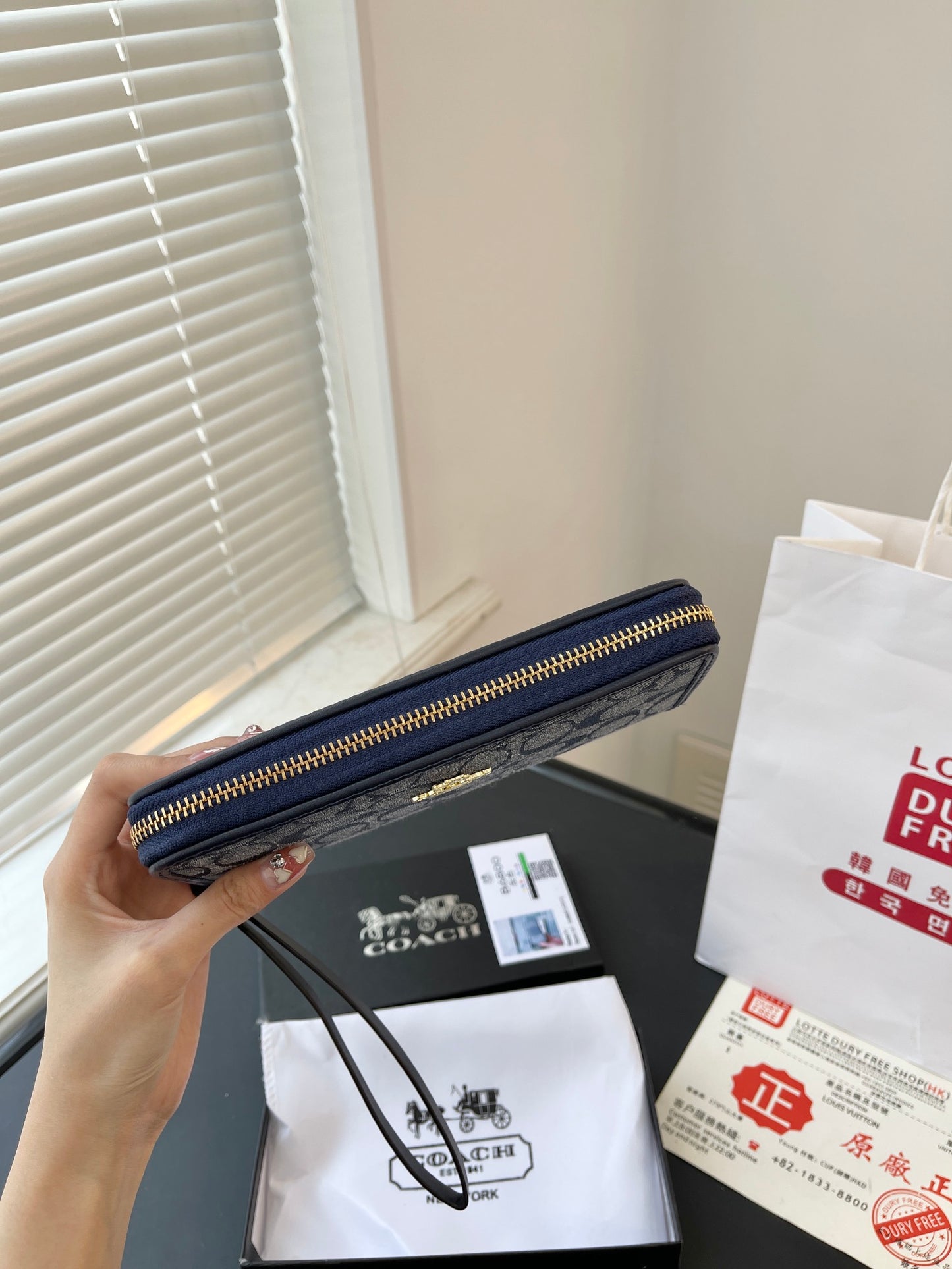 Co-BAG465