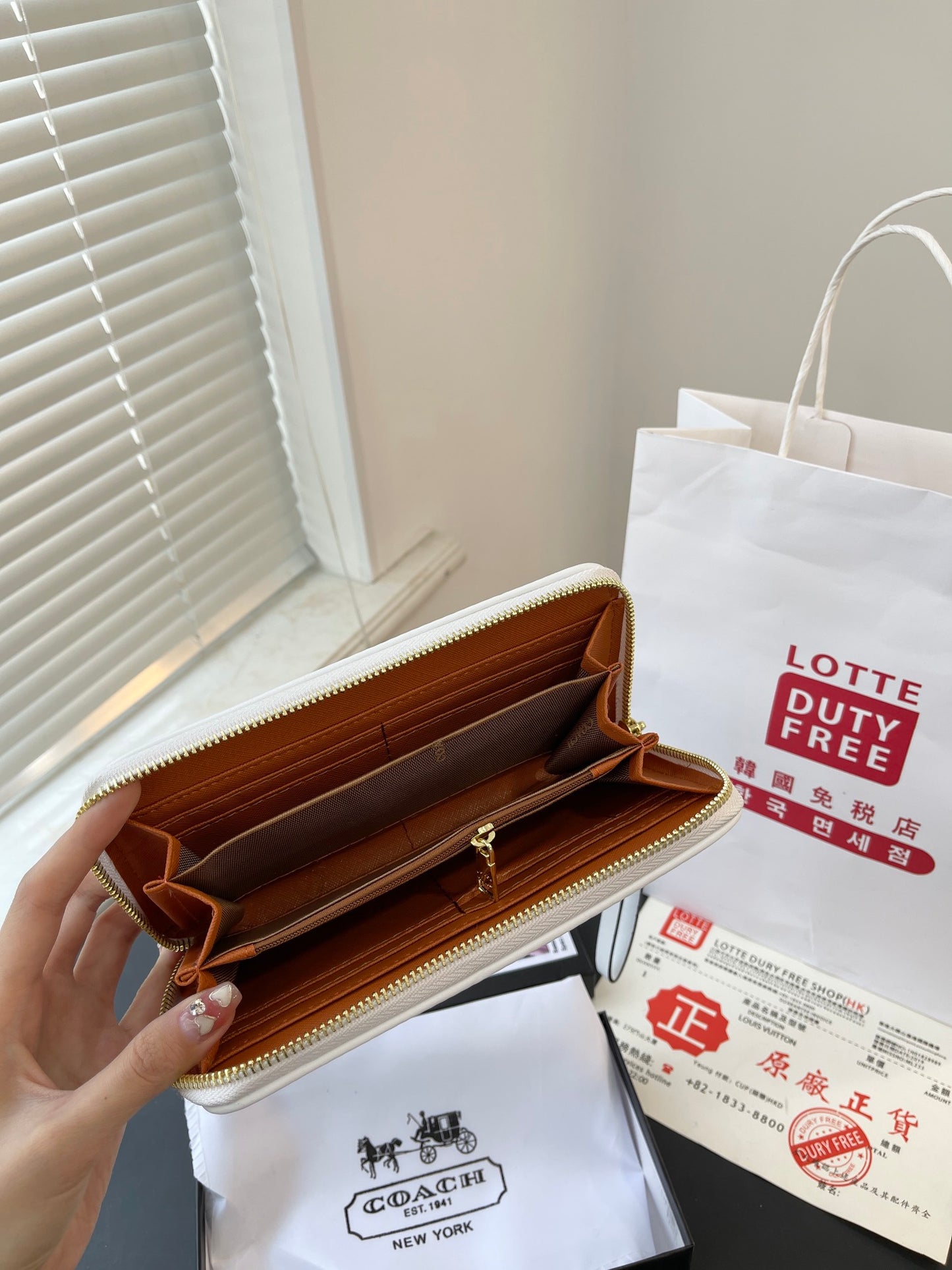 Co-BAG467