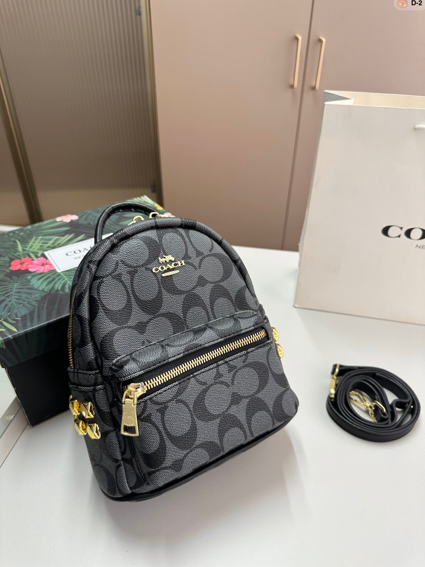Co-BAG468
