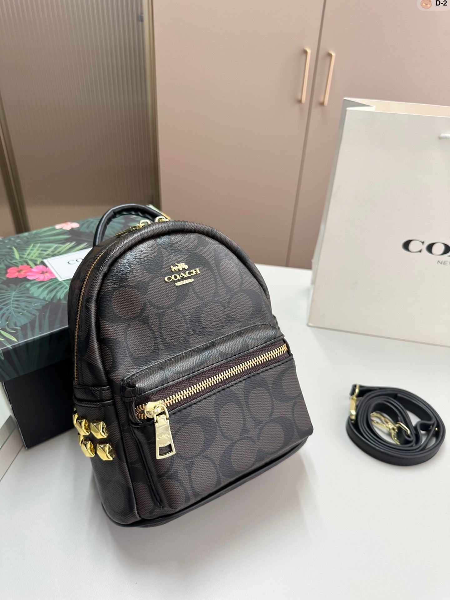 Co-BAG468