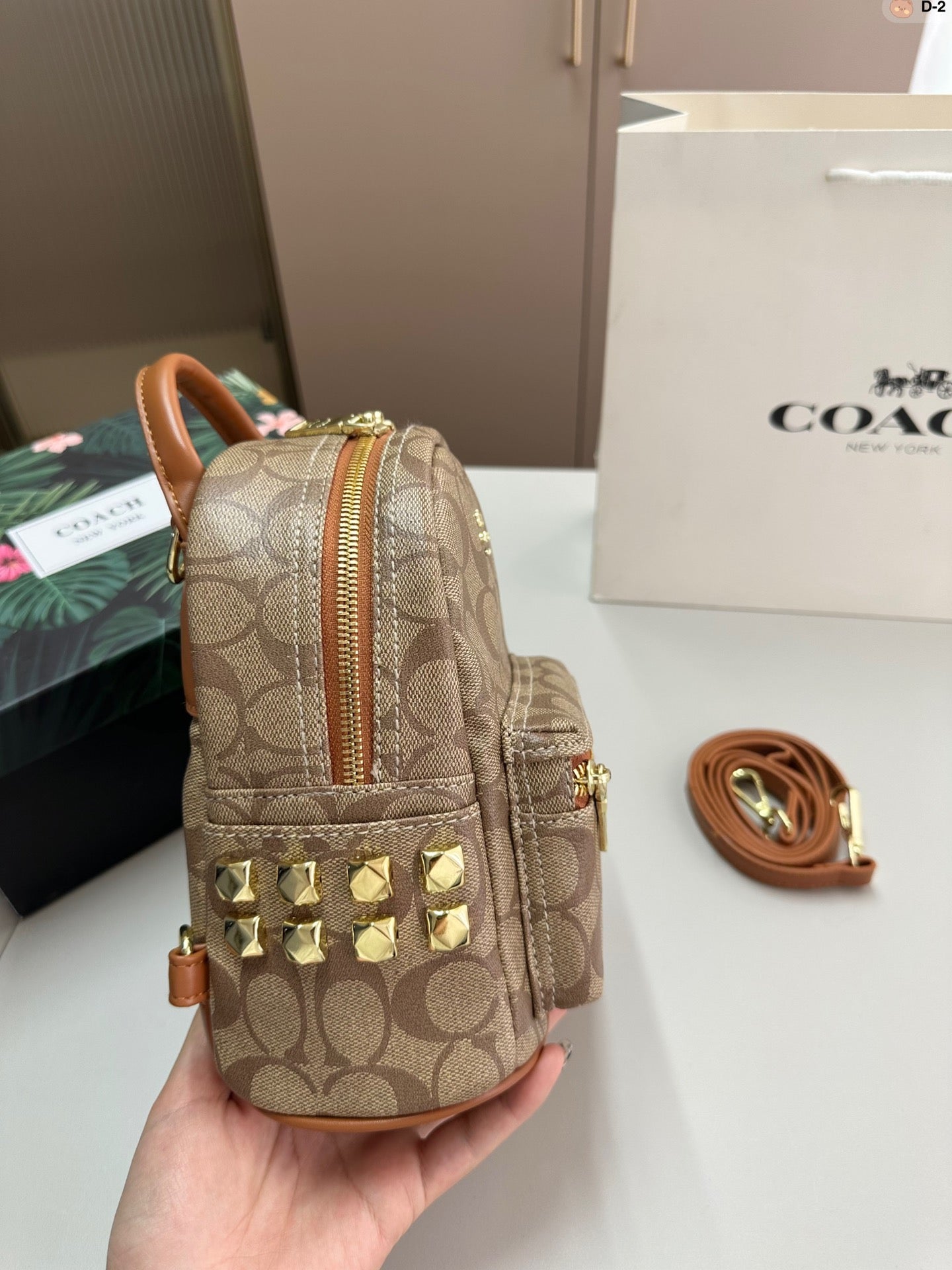 Co-BAG468