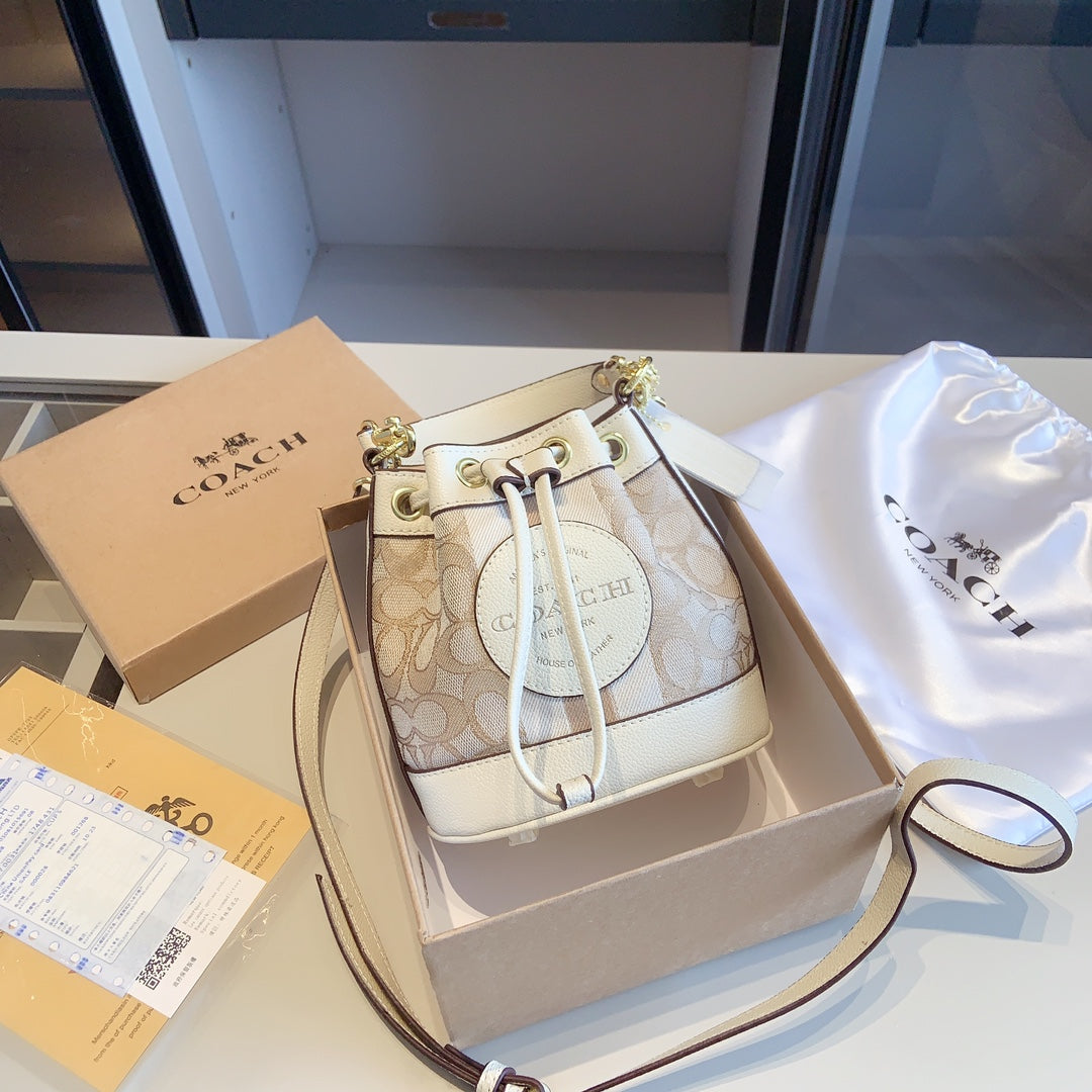 Co-BAG469
