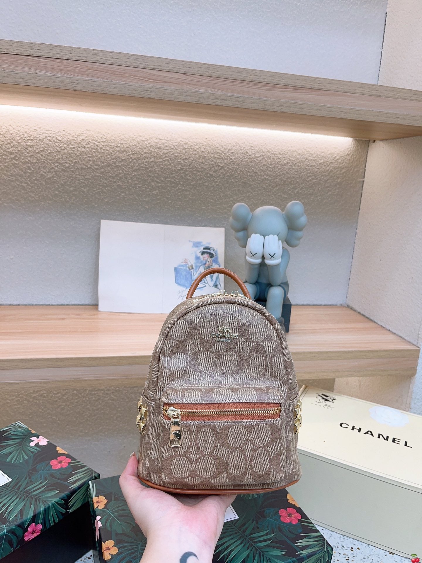 Co-BAG472