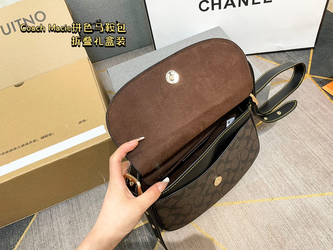 Co-BAG476