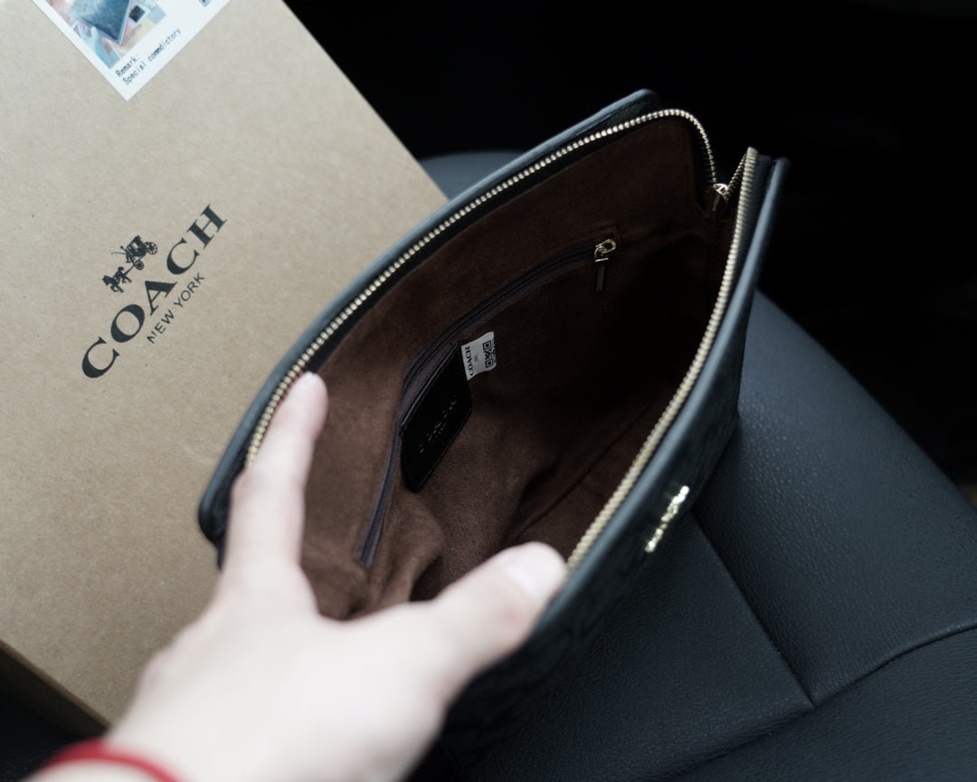 Co-BAG477