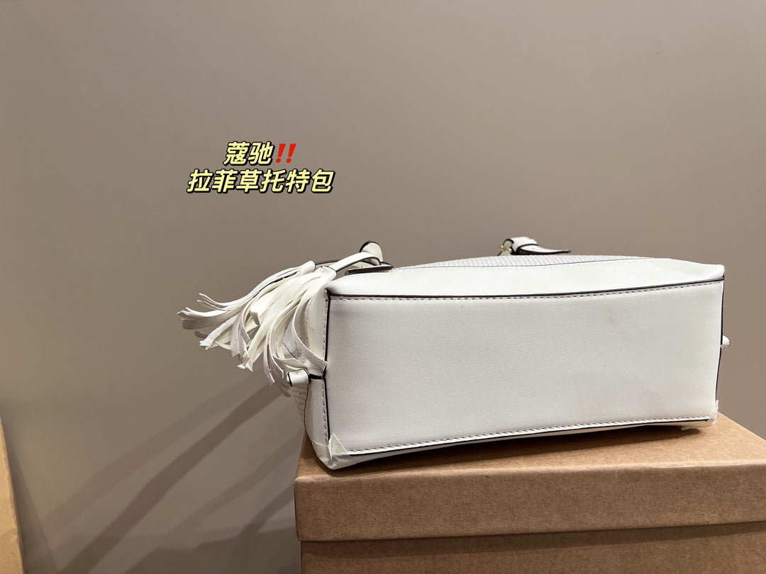 Co-BAG483