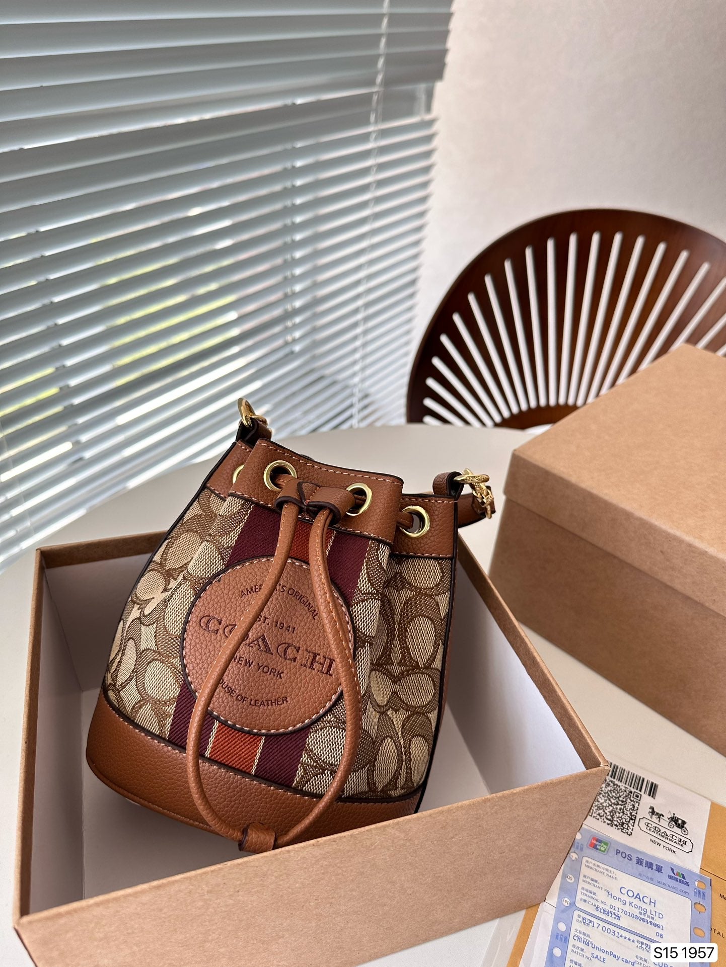 Co-BAG156