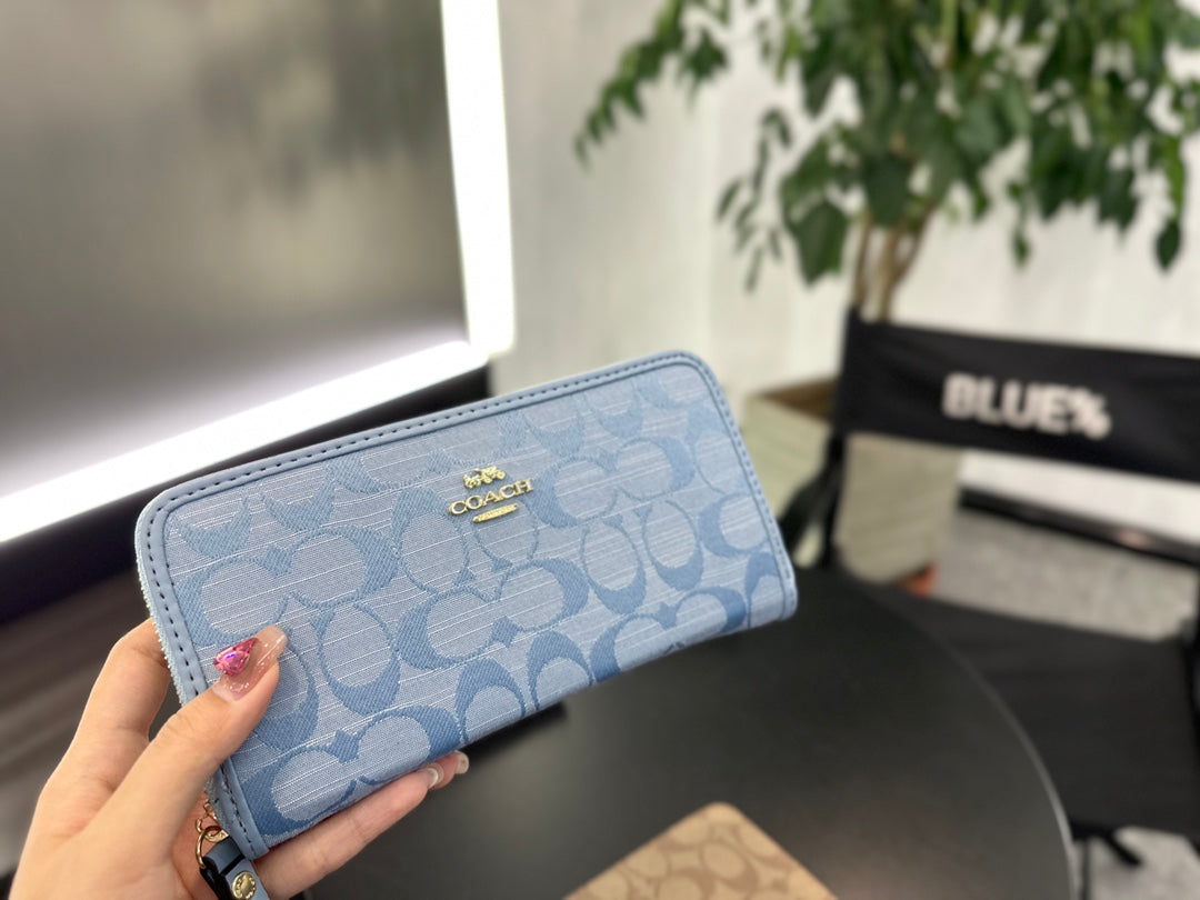 Co-BAG158