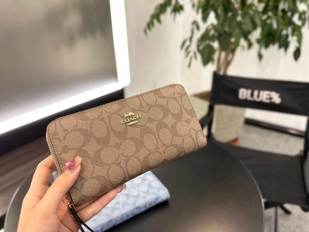 Co-BAG158