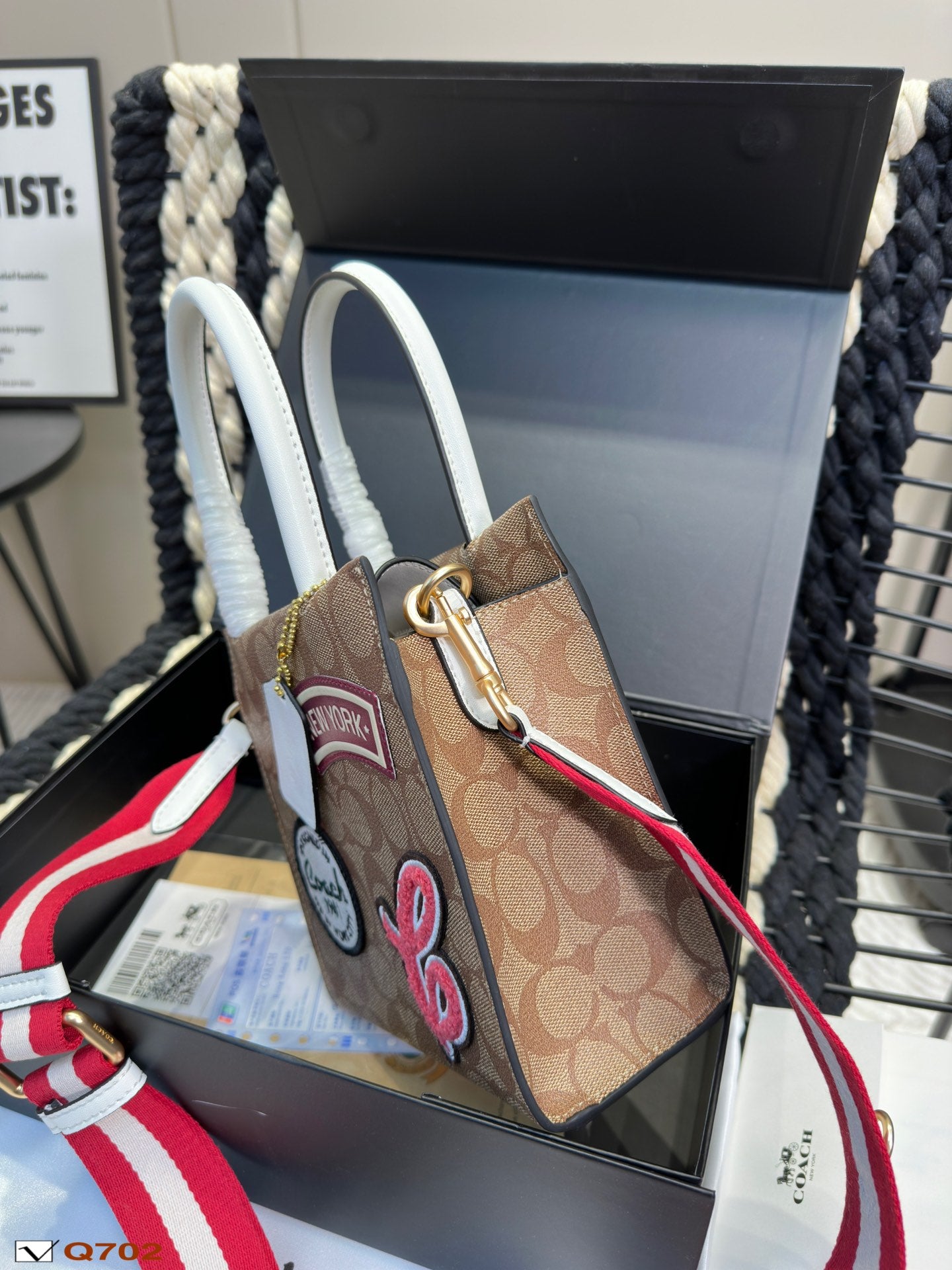 Co-BAG496