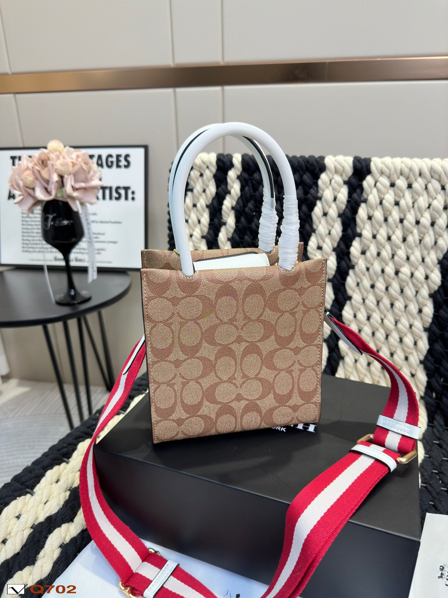 Co-BAG496