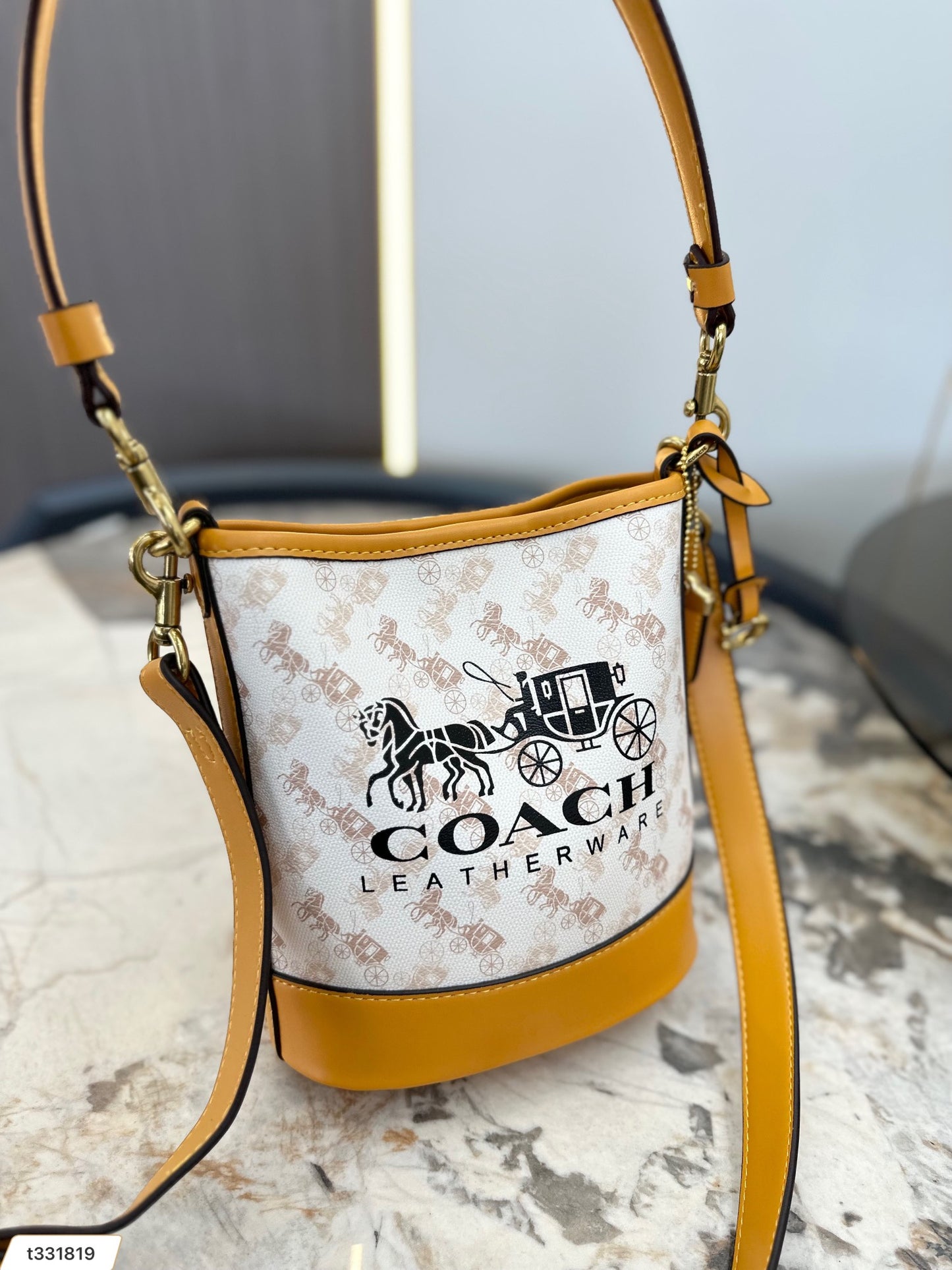 Co-BAG498